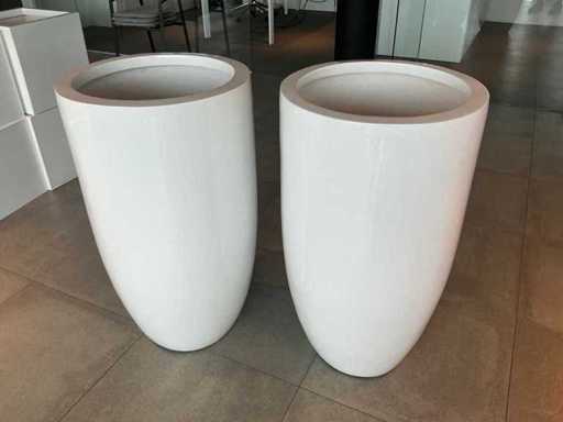 Vaso di fiori in vetroresina (2x)