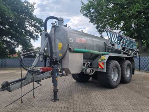 BRIRI VTTW 14.800 Slurrytanker met Bomech Farmer 12m achterhoedverdeler