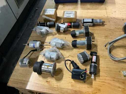 Partij stappenmotoren