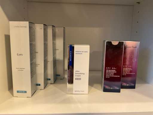 Soins du visage dermiques esthétiques pour les yeux (7x)