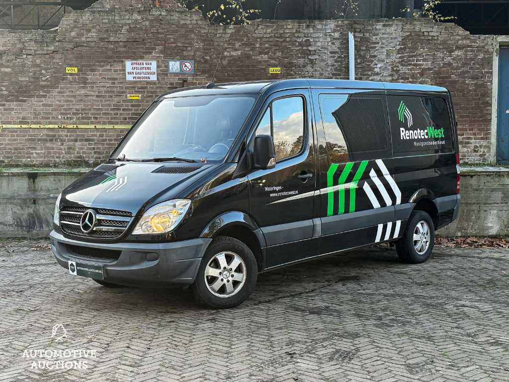 mercedes sprinter 213
