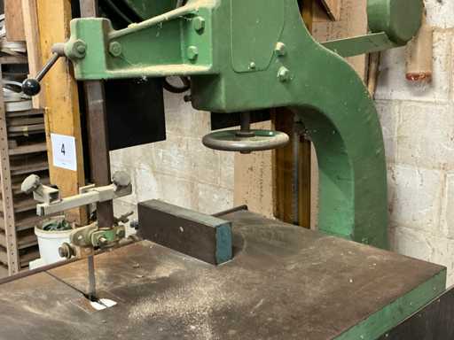 Machine à scie à ruban Vertongen