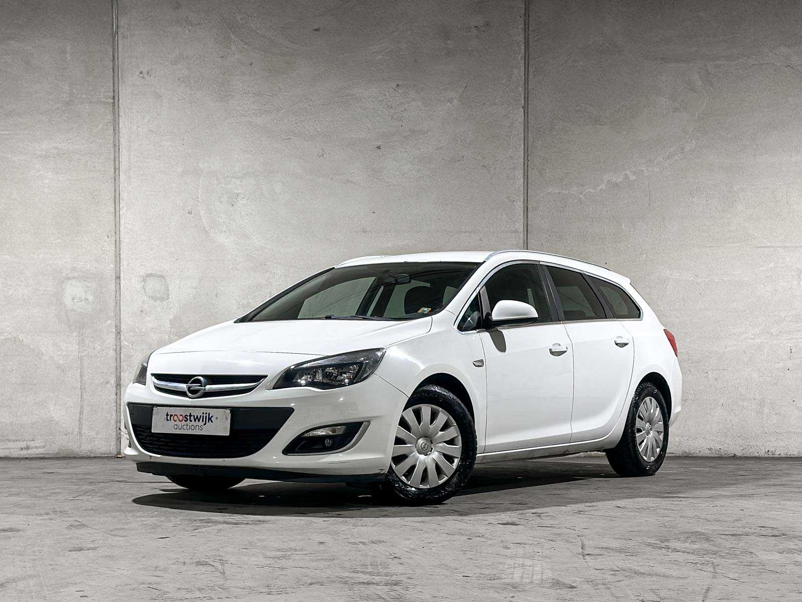 Opel Astra Sports Tourer 1.4 Design Edition 101pk 2013 (Origineel-NL), 5-SJJ-38