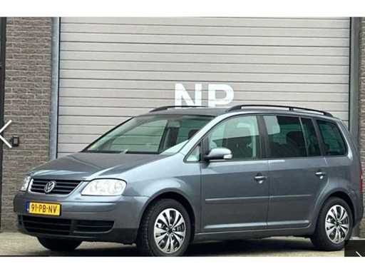Volkswagen Touran 1.6 Athene, 91-PB-NV