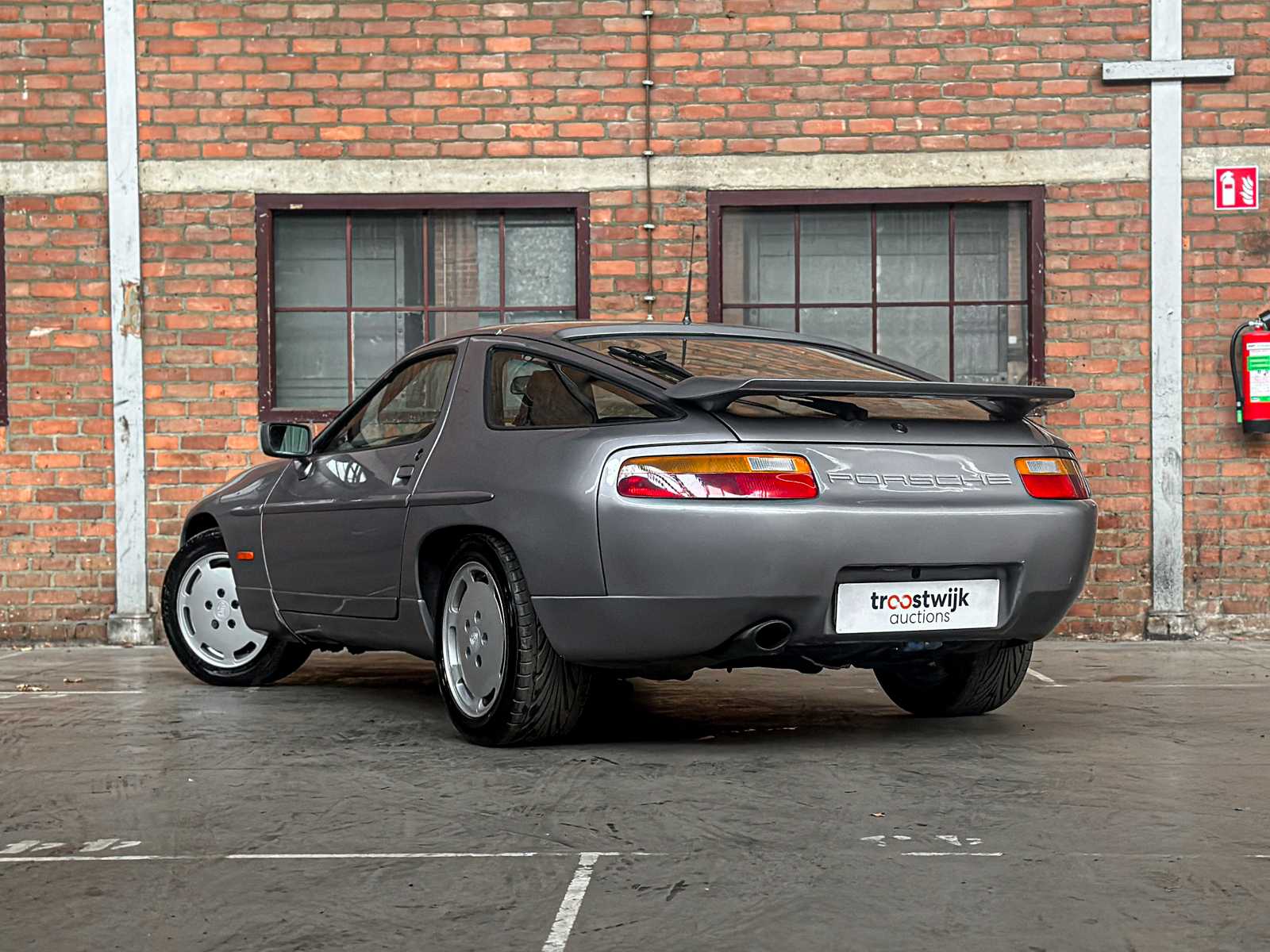 Porsche 928 5.0 V8 4S Coupé 320pk 1987, JS-RZ-33