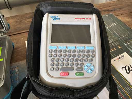 NieafSmitt / Metrel Safetypat 3140 / MI3321 Electrical safety meter (2x)