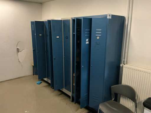 Armoire de casier (8x)