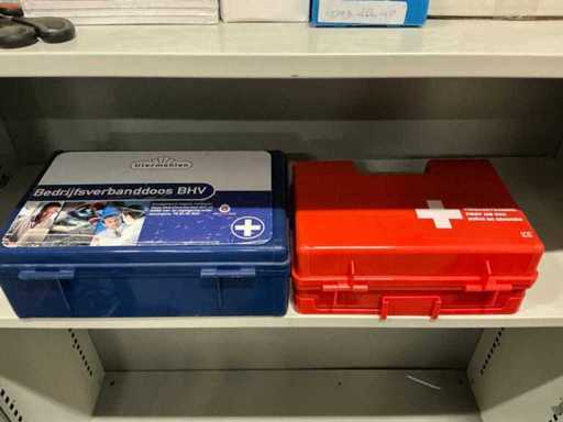 Apteczki z zawartością (2x)