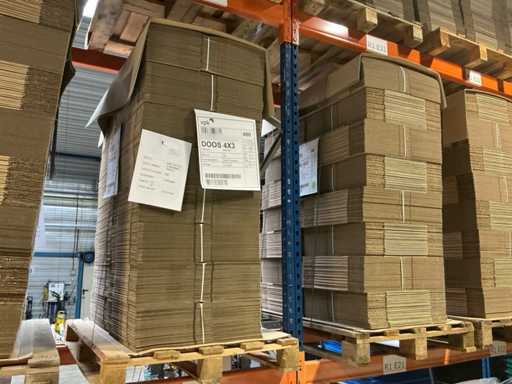 4x3 Cardboard box (4420x)