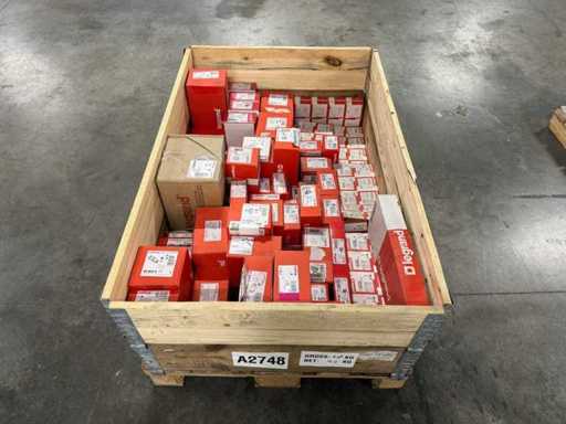 Legrand – Viel Elektroinstallationsmaterial