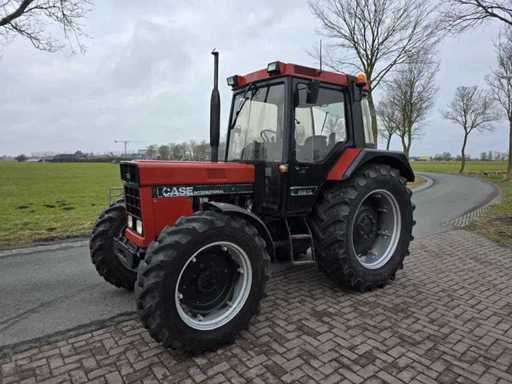Tracteur agricole Case ih 856XL de transition à transmission intégrale de 1986