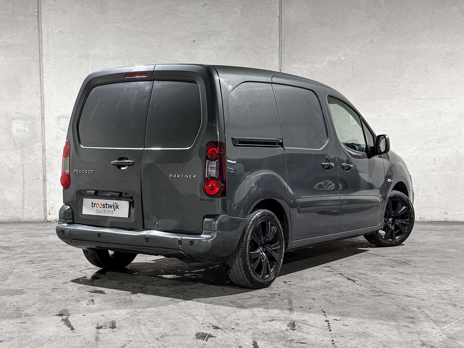 Peugeot Partner 120 1.6 BlueHDi 100 L1 Premium Pack S&S 99pk 2018 (Origineel-NL), V-723-NZ