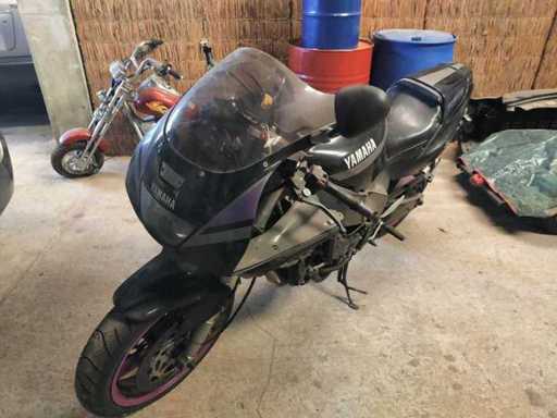 Yamaha - FZR1000 - Moto