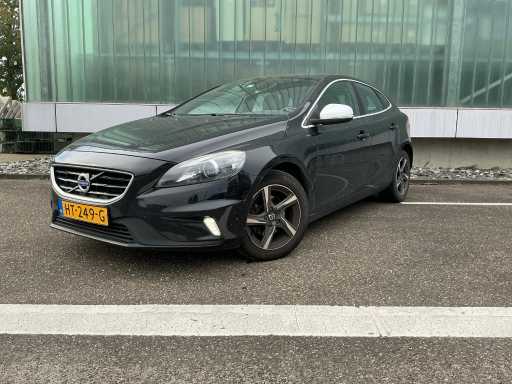 Volvo V40 Personenauto (HT-249-G)