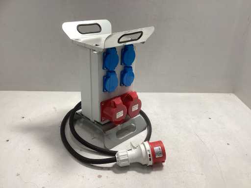 2 x 400 Volt e 4 x 230 Volt - blocco di distribuzione