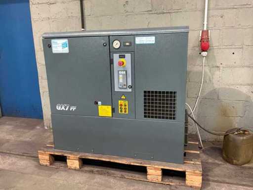 Sprężarka śrubowa Atlas Copco GX7FF EL z 2016 roku