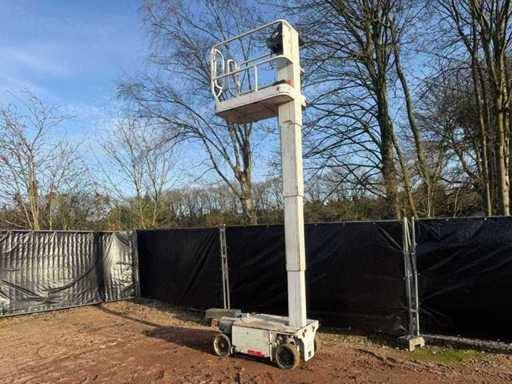 Plateforme de travail aérien JLG Industries 2014