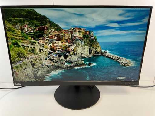 Lenovo (P27h-10) 27”, 2560x1440 (QHD) IPS Monitor