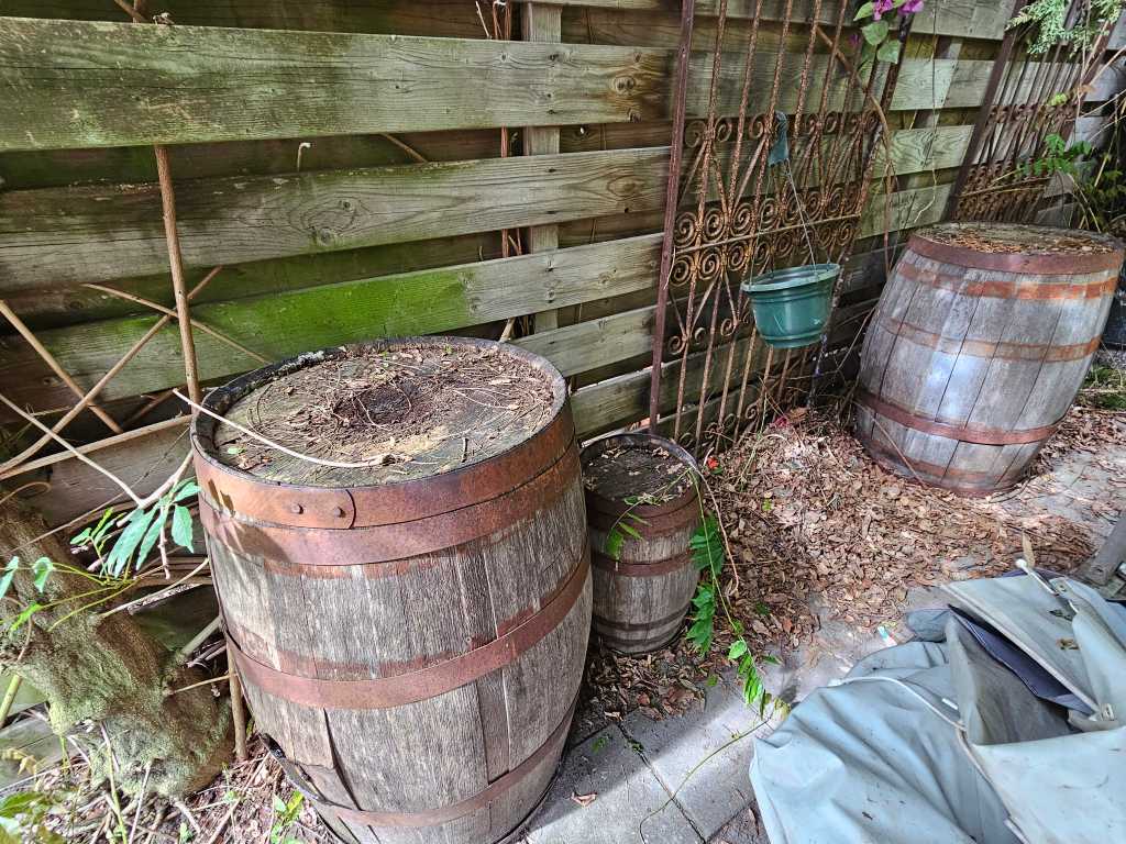 Wine barrel (5x)