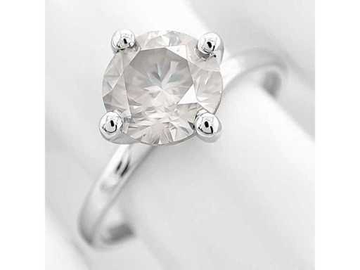 14 Karat Weißgoldring mit 1,50 Karat. Natürlicher Diamant