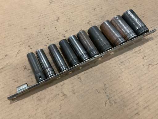 Jeu de douilles encliquetables