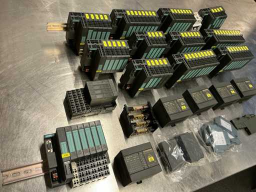 SIEMENS Simatic S7 Set PLC și INTERFAȚĂ (25x)