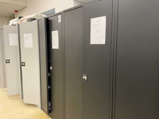 Manutan Dossierkast inclusief drukkleding (2x)