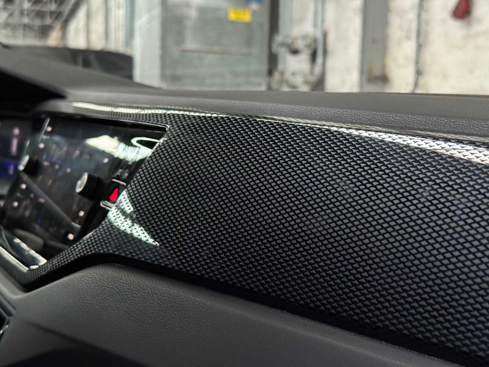 Volkswagen Polo 1.0 TSI Business 2022 -Automaat-, JLV-65-K