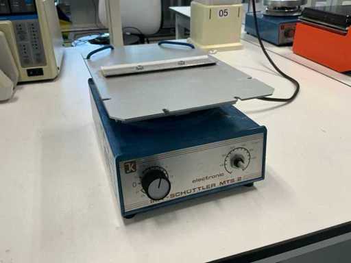 Ika MTS 2 Plattenschüttler