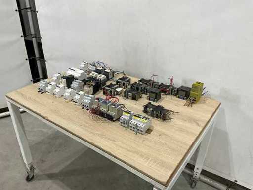 Pièces électriques