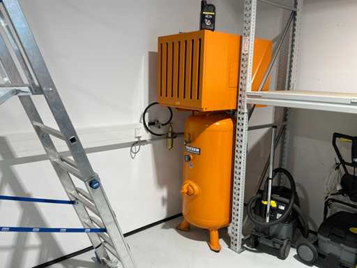 2017 KAESER EPC 840-250 ST Piston Compressor