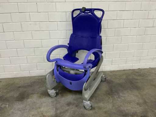 Arjo - Carendo - scaun electric de duș pentru toaletă