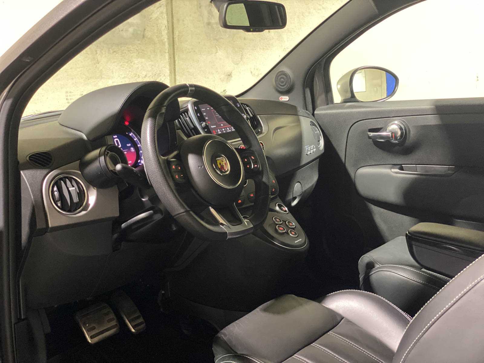 Fiat 500 C 1.4 T-Jet Abarth Turismo 165pk 2018, L-710-LV