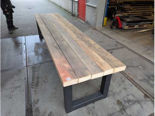 Tuintafel van gerecyclede balken 350 x 85 cm