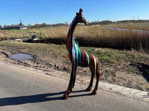 Scultura della giraffa