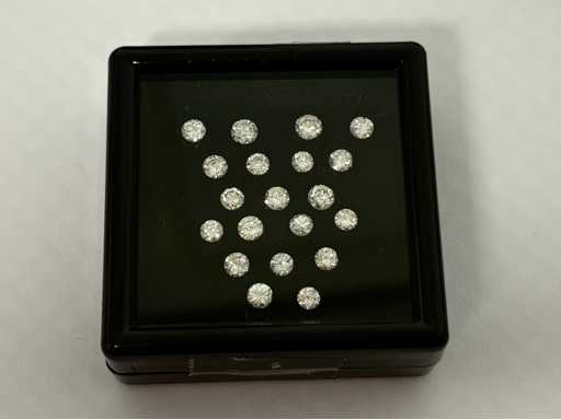 Diamant, 2,03 carate, tuns natural alb strălucitor