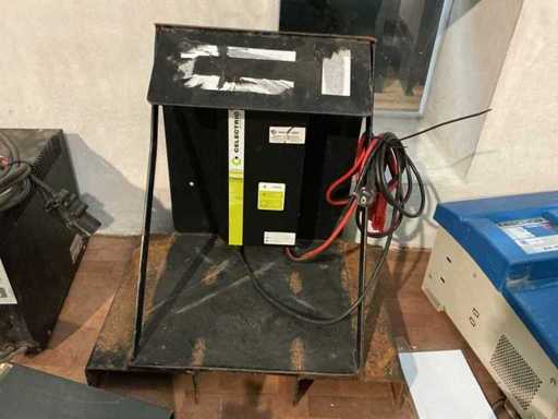 CELECTRIC - 24V 60A - Battery chargers