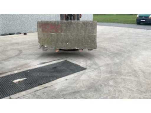 6a597bfb-309a-41b9-8af0-83fc5ab1e1f8.mp4