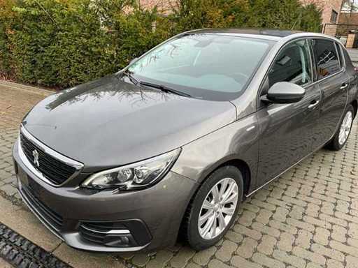 2019 Peugeot 308 - handgeschakeld - airco / navigatie