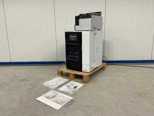 High Performance Liquid Chromatograph