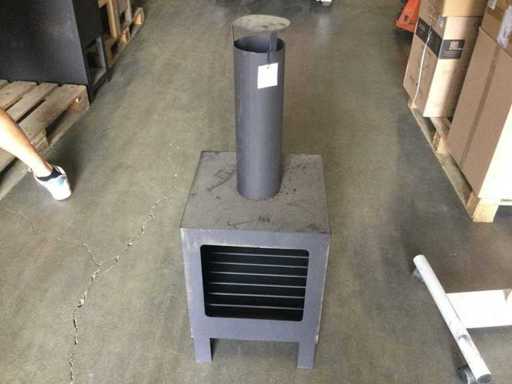 Esschert Design - FF 546 - Camino da patio