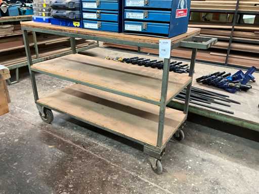 Carro de herramientas