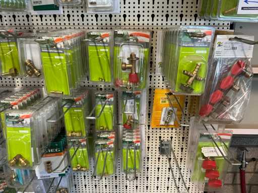 Série de régulateurs de gaz et d’accouplements