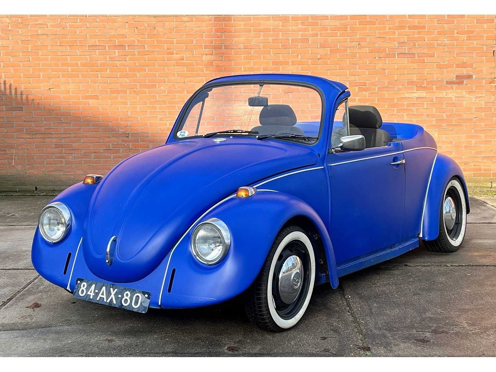 Volkswager Beetle Speedster 1974, 84-AX-80