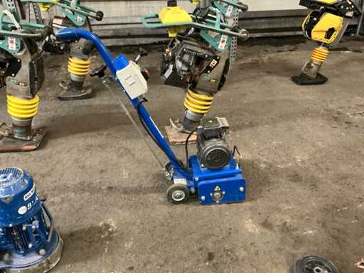 2017 Blastrac BMP-215 E Barre franche