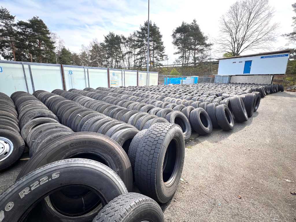 Joosten - EMSP92 - Lot de pneus poids lourd