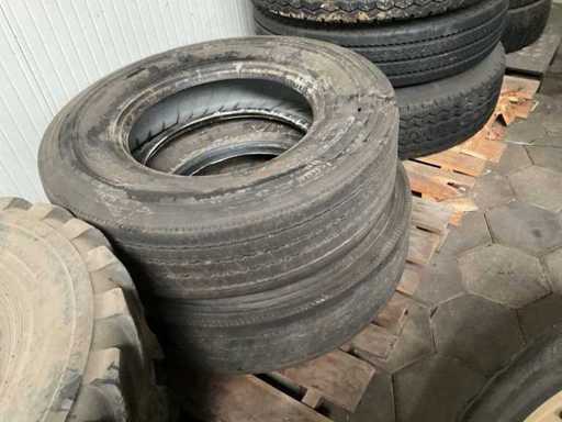 Anvelopa Michelin (2x)