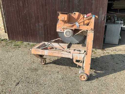 Tyrolit TME700P Machine à scier à pierres