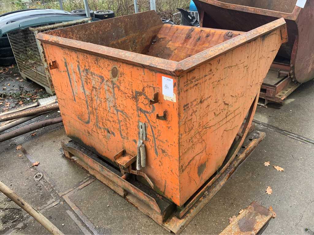 Waste container/ tipping container