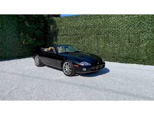 Jaguar%2520XKR.mp4